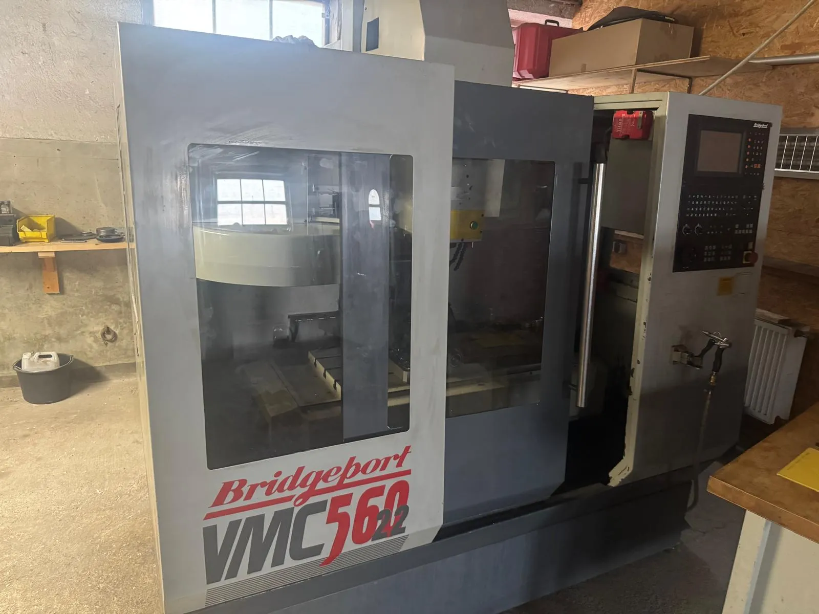 Bridgeport VMC 560